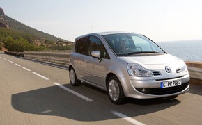Renault: Rückrufe für Laguna III und Grand Modus