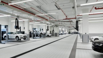 Dubai: MAHA stattet weltgrößtes Audi-Zentrum aus