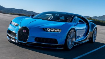 Bugatti: Wegkippende Rückenlehne