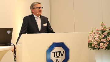 Prof. Dr.-Ing. Axel Stepken TÜV SÜD