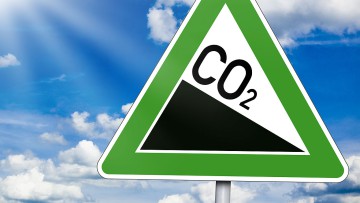 Auf lange Sicht: Eine Umweltorganisation meint, dass die meisten Autohersteller es schaffen, den CO2-Ausstoß drastisch bis 2021 zu senken. Einige müssen sich jedoch sputen, ihre Modelle sauberer zu machen.