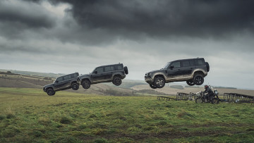 James-Bond-Auktion: Land Rover versteigert Filmautos