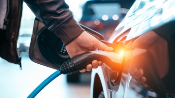 Pkw-Klimabilanz: E-Auto bis zu 90 Prozent besser als Benziner