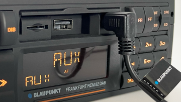 Blaupunkt-Radio Frankfurt 2.0: Retrodesign mit Kassettenfach