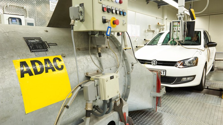 Diesel-Skandal: ADAC will Entschädigung von VW für Dieselfahrer