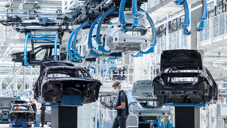 Daimler; Sindelfingen; Autohersteller; Industrie; Produktion; Konjunktur; Fabrik; Mercedes-Benz