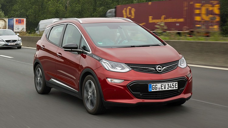 Opel: Lenksäule kann blockieren