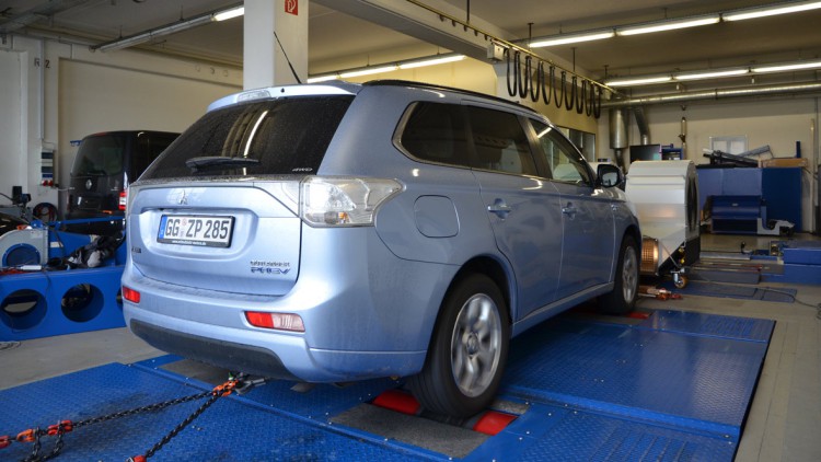 Testwagen Mitsubishi Outlander Plug In Hybrid PHEV