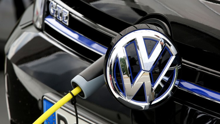 VW-Studie: E-Autos bei Klimabilanz vor Diesel