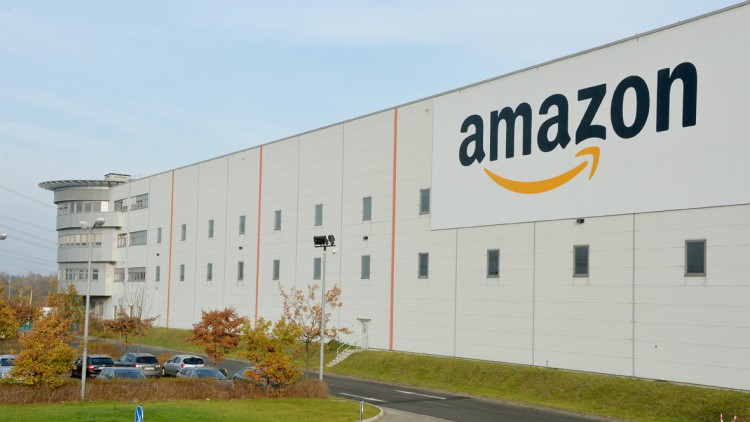 Amazon Logistikzentrum Lager Onlinehandel E-Commerce