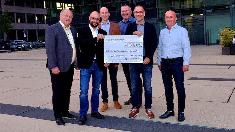 20.000 Euro Spende: Fluthilfe des Thüringer Kfz-Gewerbes kommt an