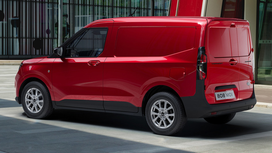 Ford Transit Courier (2024)