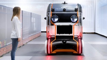 Autonome Fahrzeuge mit Bildschirmen als Augen