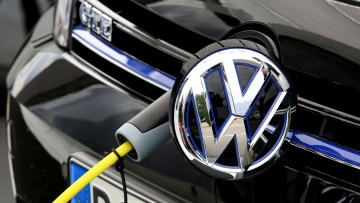 Milliardeninvestition: VW denkt über eigene Batteriefabrik nach