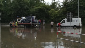 Schadenbilanz der Kfz-Versicherer: Flutkatastrophe zerstörte 40.000 Autos
