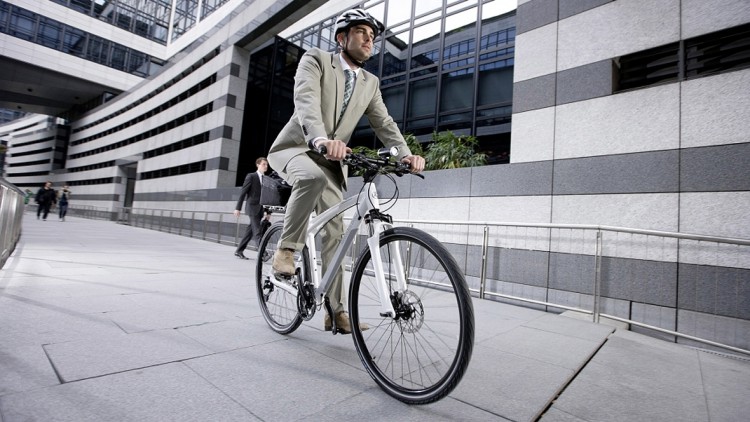 Dienstrad: Anschaffung, Steuern, Fahrradtypen - was Fuhrparkmanager wissen müssen