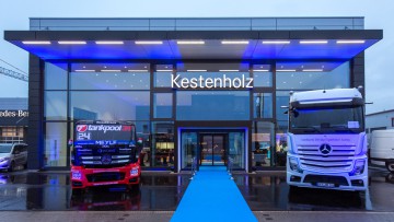 Mercedes-Gruppe: Kestenholz eröffnet neues Nfz-Center