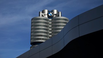 Zeitung: BMW setzt Gespräche mit Daimler vorläufig aus