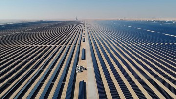BMW Solarstrom Aluminium Wüste