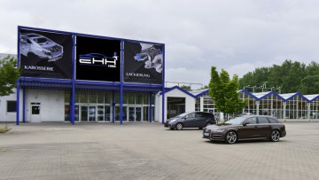 Autozentrum EHH: Neues Karosserie- und Lackierzentrum eröffnet 