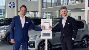 Servicegeschäft: Autoschmitt setzt auf "Smartkasse" von Bezahl.de