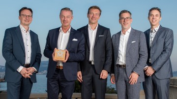 Begehrter Marken-Preis: "Kiwami Award" für Lexus Forum Osnabrück