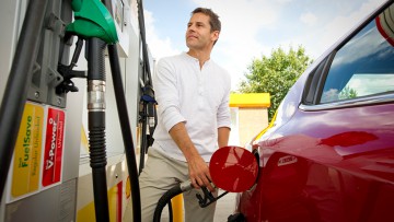 Energiekonzern: Shell bietet "klimaneutrales Autofahren" an