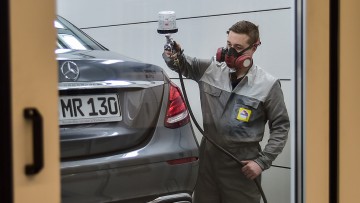 Mercedes-Handel: Neues Lackierzentrum für Taunus-Auto