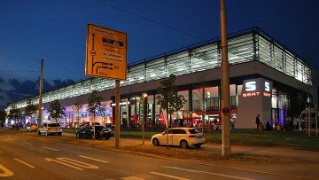 Stuttgarter Automeile: Neuer Standort für VW und Seat ist fertig