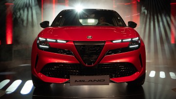 Alfa-Romeo-Milano-Junior