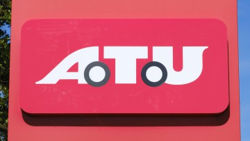 Schild und Logo von ATU, Auto Teile Unger, in Nordrhein-Westfalen