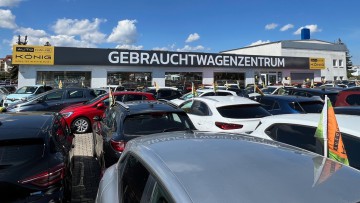 Auto König hat ein neues Gebrauchtwagenzentrum im Leipzig eröffnet
