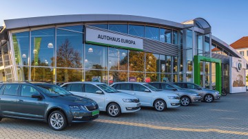 AVAG integriert Auto(h)aus Europa: Neue Betriebe, neue Marke