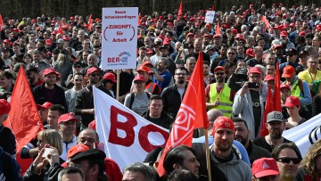 Bosch Protest Mitarbeiter Schillerhöhe