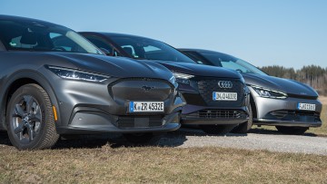 Drei Elektroautos im Video-Check: Kia EV6, Ford Mustang Mach-E und Audi Q4 40 e-tron