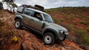 Fahrbericht: Land Rover Defender: Sprung in die Moderne