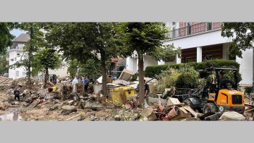Flut­ka­ta­stro­phe: Ver­si­che­rer zahlen 700 Mil­lio­nen Euro an Vorschüssen