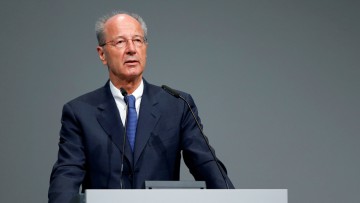 E-Mobilität: VW-Aufsichtsratschef warnt vor stark steigenden Autopreisen