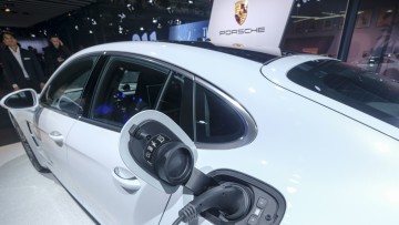 Trotz hohem Gewinn: E-Mobilität setzt Porsche unter Druck