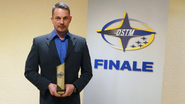 Serviceberater Frank Beckel vom Autohaus Wendschuh hat die Deutsche Subaru Techniker Meisterschaft 2023 gewonnen.