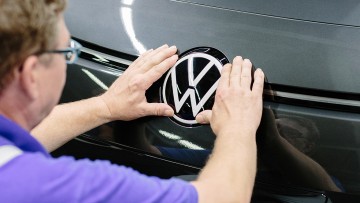 VW-Konzern legt 2023 bei Auslieferungen zu: "Solide Leistung"