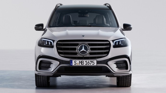 Mercedes-Benz GLS (2024)