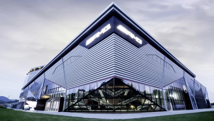 Weltweit erstes AMG Experience Center