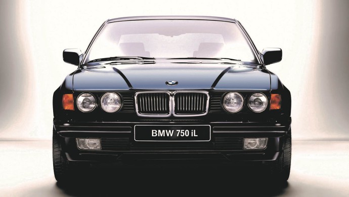 30 Jahre BMW-Zwölfzylinder (BMW 750i)