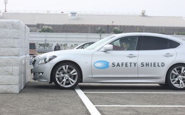 Sicherheit: Neue Unfallvermeidungstechnik bei Nissan
