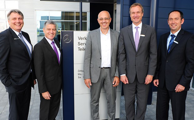 Niederlassung: Mercedes eröffnet Nfz-Leuchtturm in Augsburg