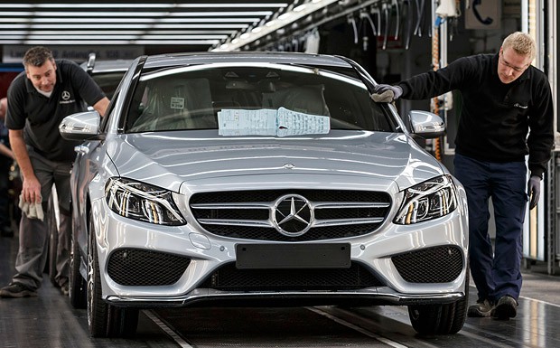 Absatz: Rekordquartal für Mercedes