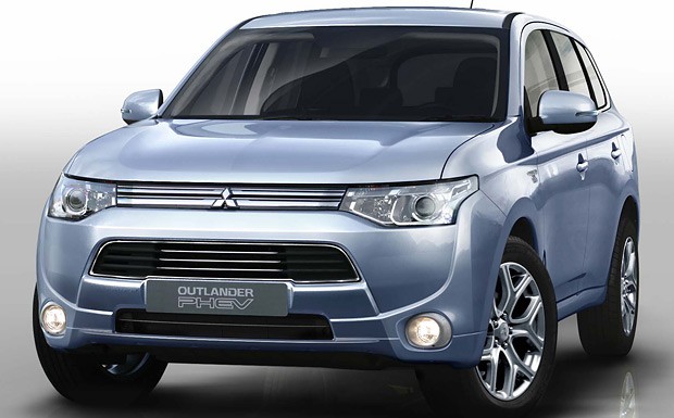 Mittelklasse-SUV: Mitsubishi Outlander PHEV ab 41.990 Euro