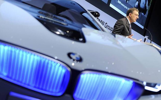 Fachkongress: BMW-Chef verteidigt Einstieg in E-Mobilität