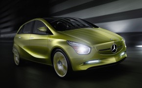 NAIAS 2009: Mercedes enthüllt seriennahe Elektrostudien